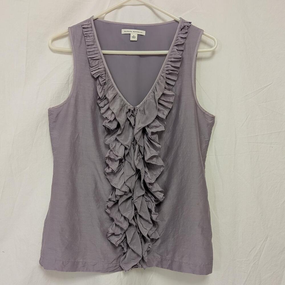 Banana Republic lavender silk-cotton sleeveless ruffle‑front blouse, size S